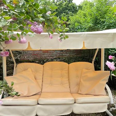 Bed & Breakfast De Charme Dans Un Jardin De 1500m2 4*