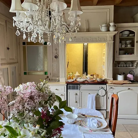 De Charme Dans Un Jardin De 1500m2 Отель типа 