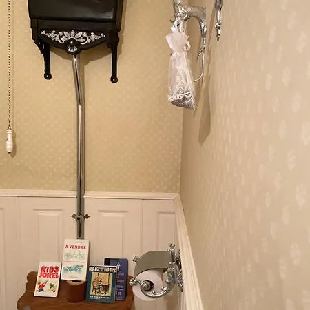 Bed & Breakfast De Charme Dans Un Jardin De 1500m2 Nueil-sur-Layon